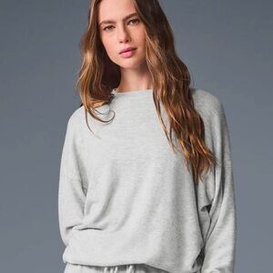 ALO Yoga Gray Sweatshirt